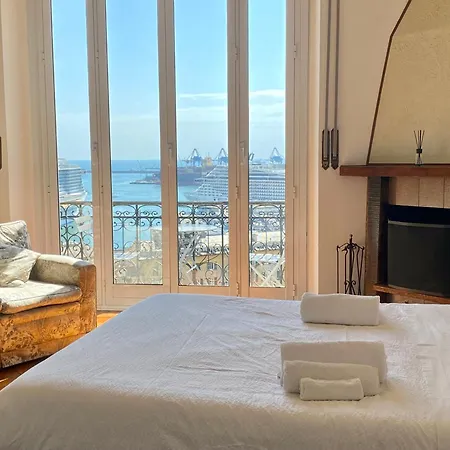 Luci Del Porto Γένοβα